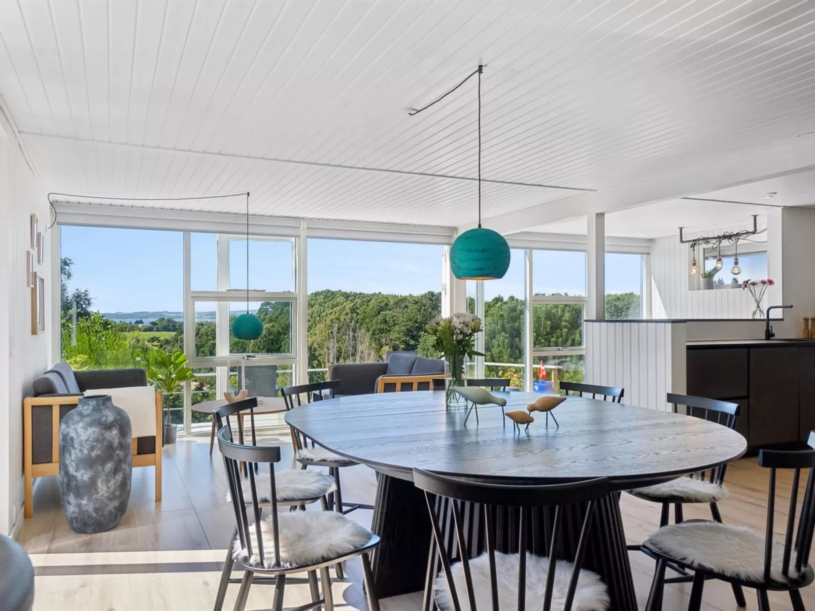 "Asta" - 1km from the sea-Drinnen