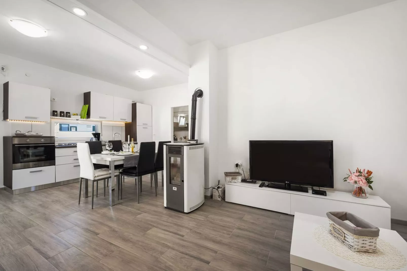 Villa Marsel (4+2) - Private Pool and Jacuzzi-Living room