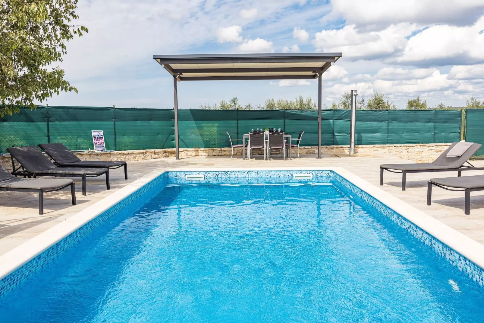Villa San Antonio with Private Pool-Schwimmbad