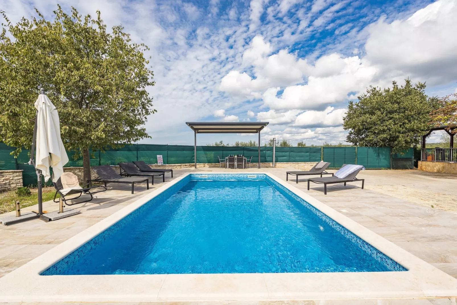 Villa San Antonio with Private Pool-Schwimmbad