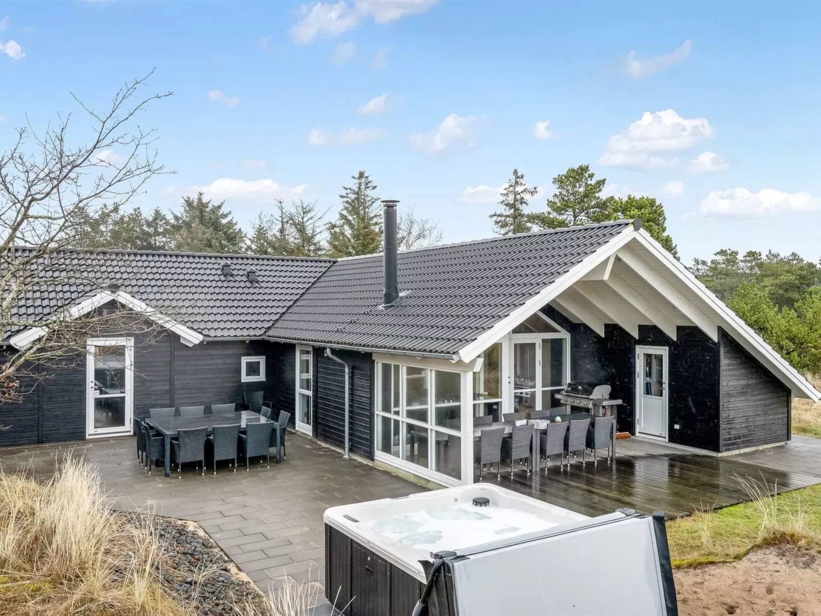 "Jeldrik" - 1.5km from the sea-Inside