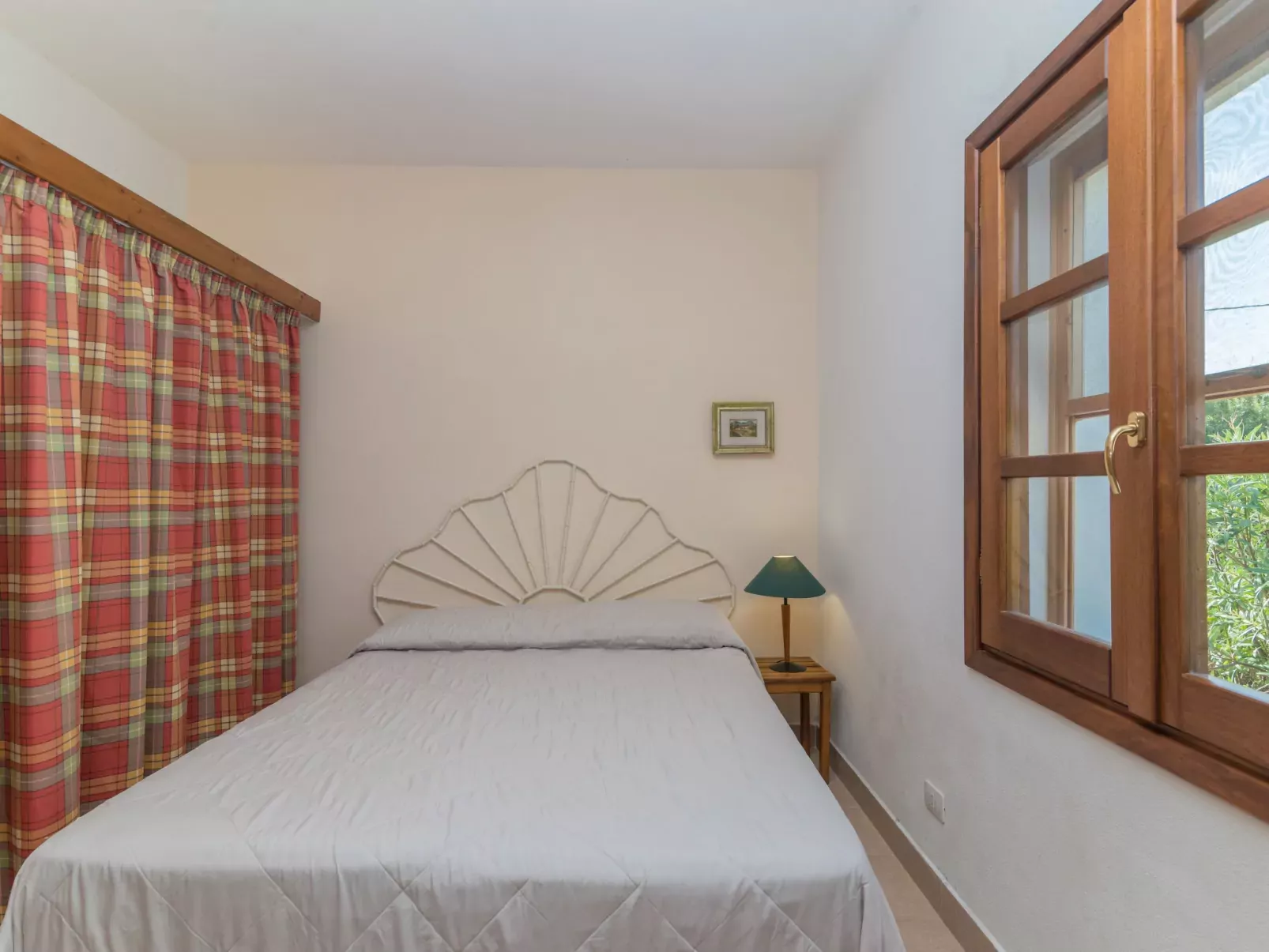 Vignola House 2-Inside