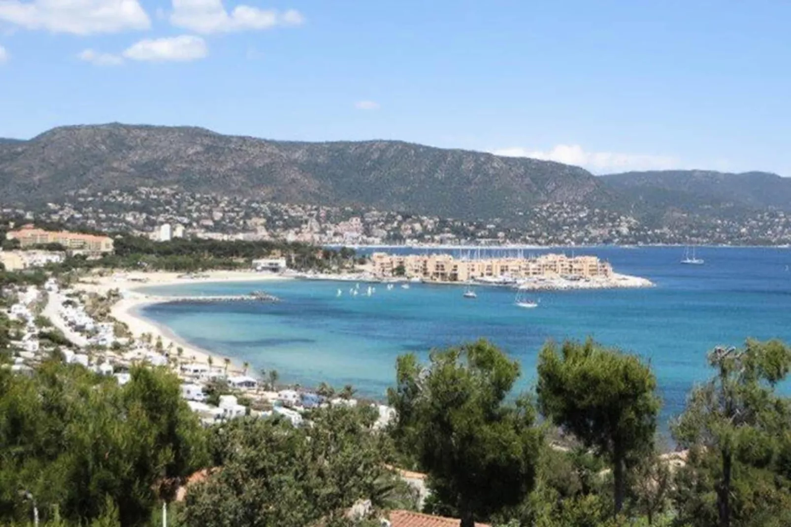 Resort Knuitershoek 2-Areas summer 20km
