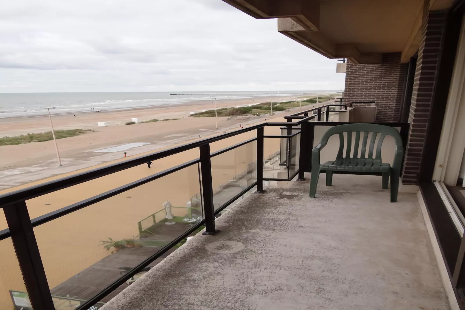 SCORPIO A 0502GAR-Terrace balcony