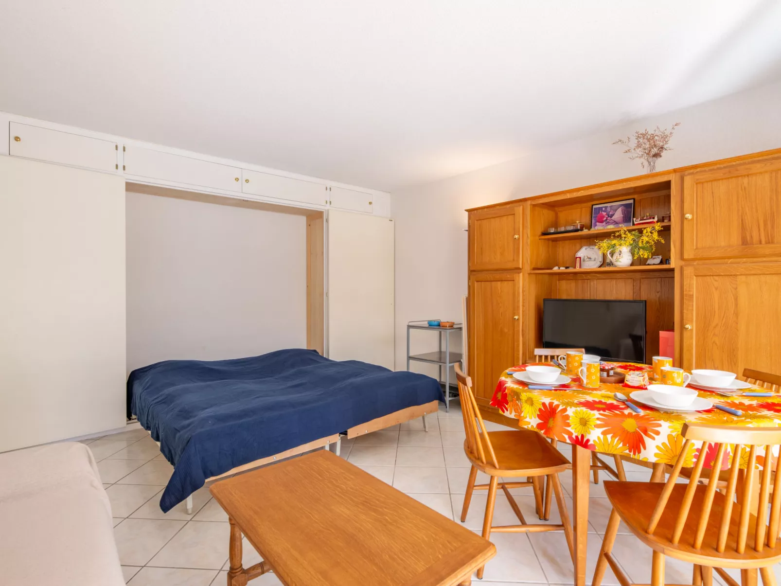 Le Clos Saint Saens-Inside