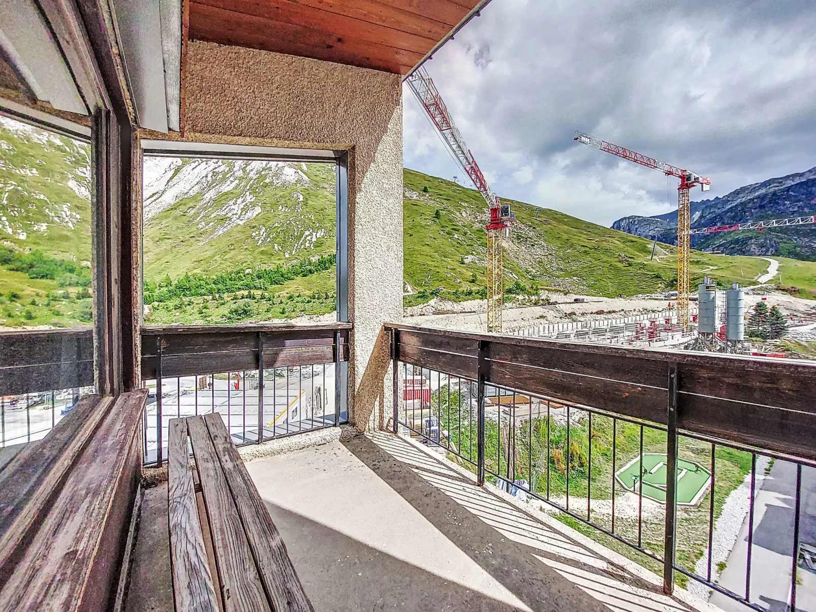 Le Grand Tichot A et B (Val Claret)-Outside