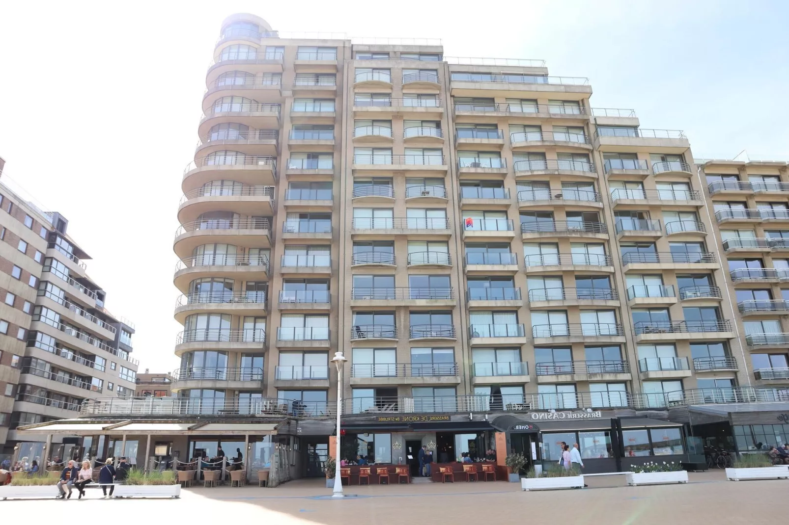 CASINO AB B0701GAR-Exterior summer