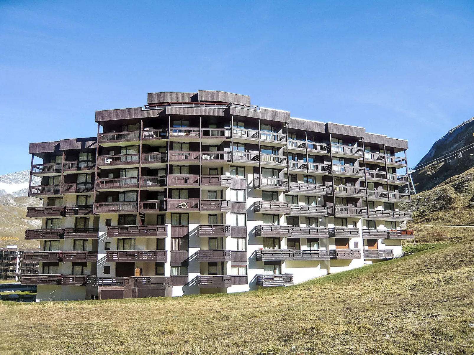 Les Tommeuses (Val Claret)-Outside