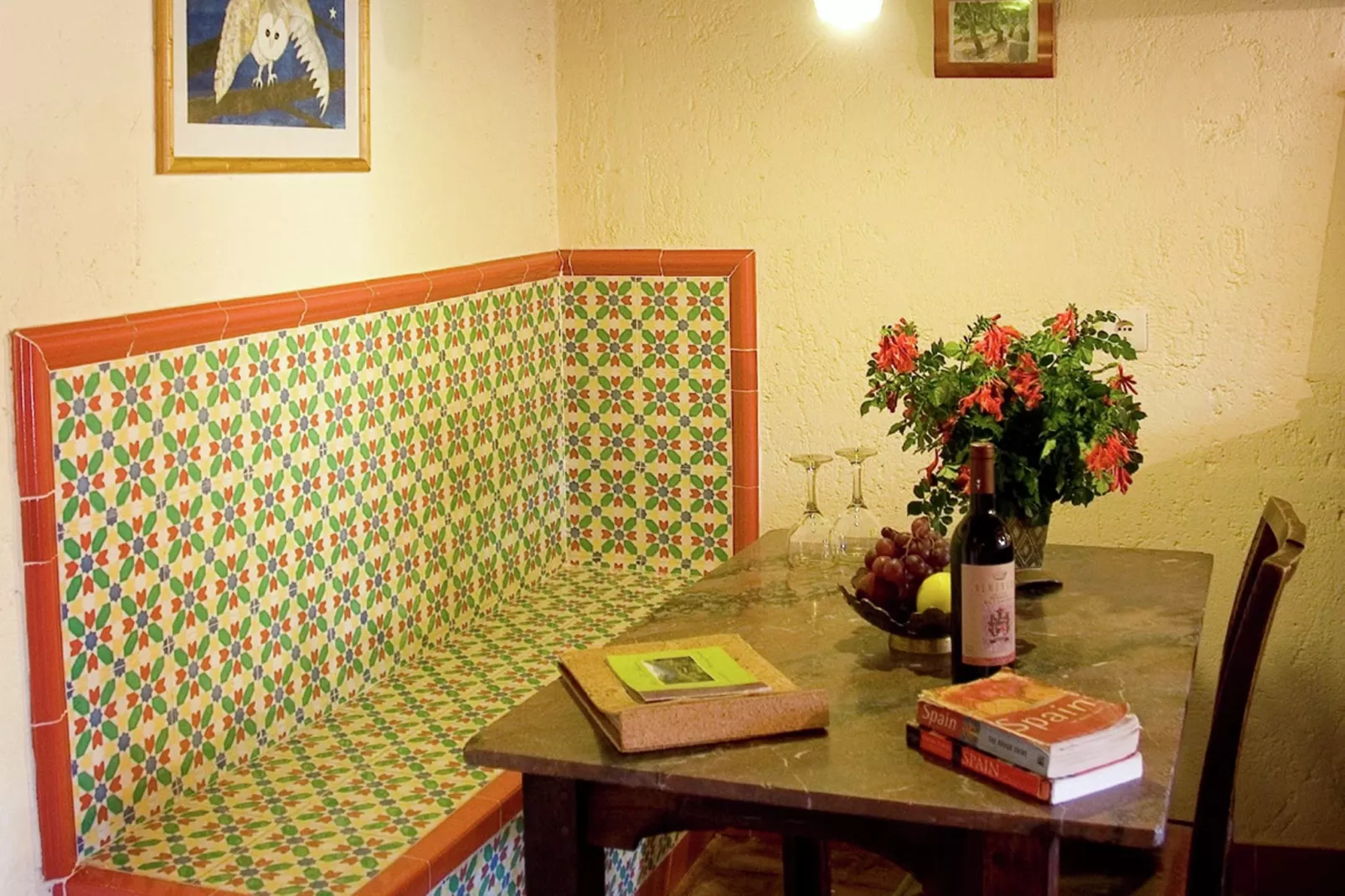 The Owl-Living room