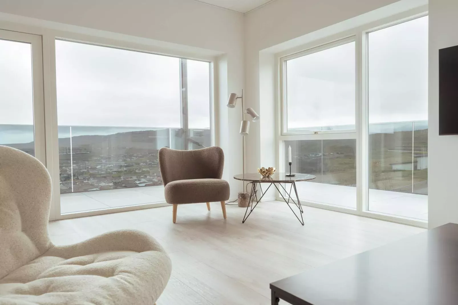 Nice apartment with sea-views-Indoor