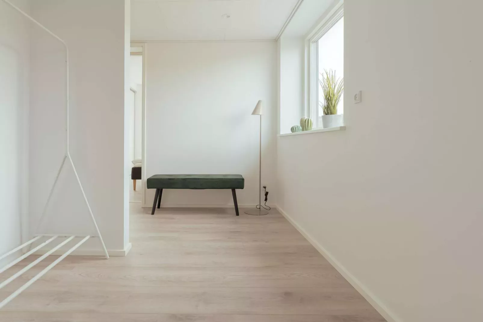 Sea-view apartment in prime area-Indoor