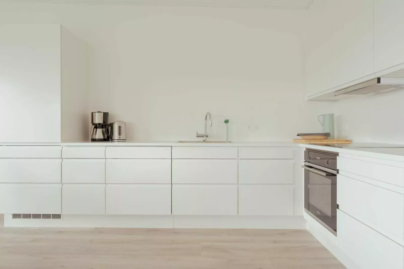 Sea-view apartment in prime area-Indoor