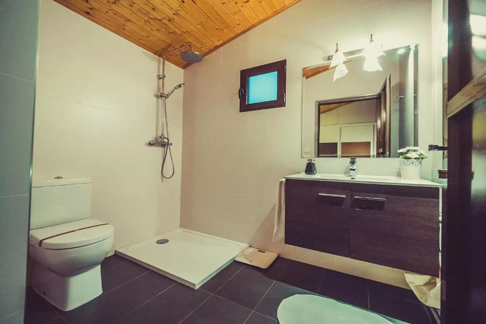 Casa Don Gonzalo 17-Bathroom