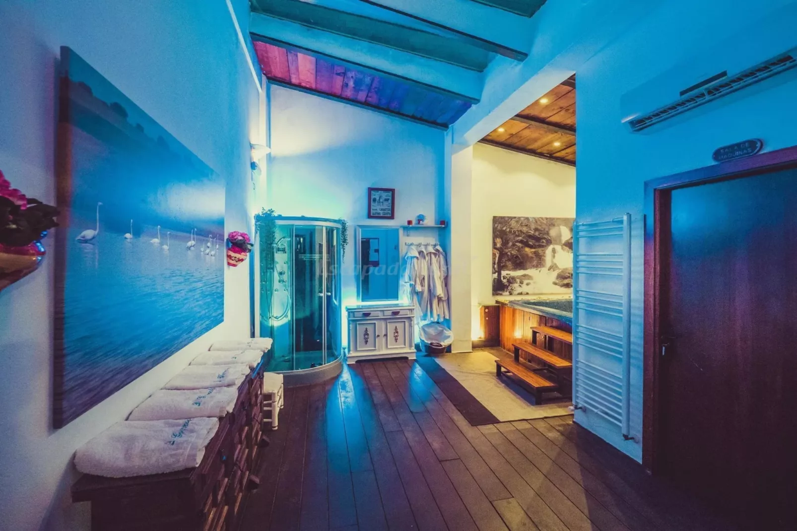 Casa Don Gonzalo 17 Jacuzzi-Living room