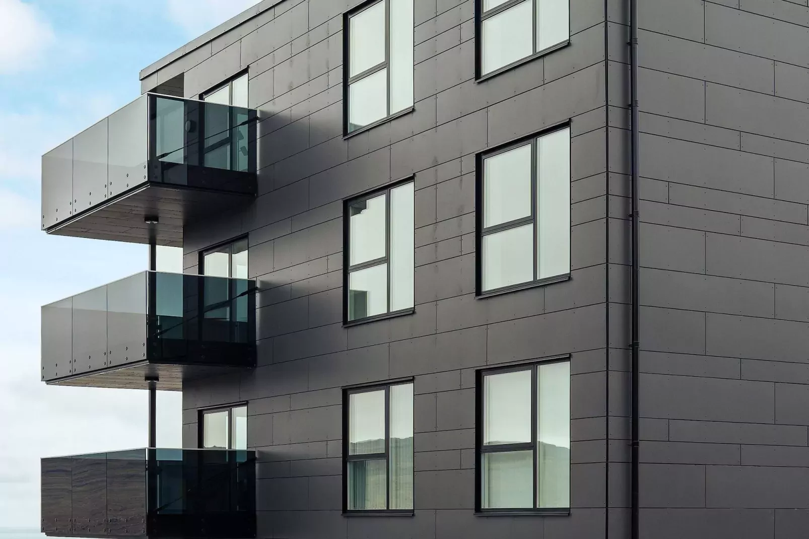 Apartment with the city and sea-views-Outdoor