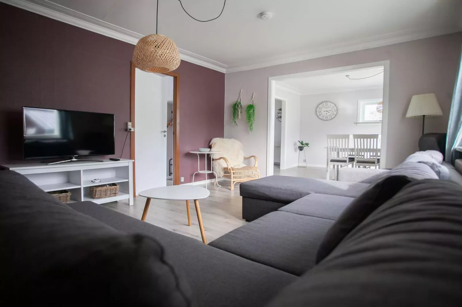 Spacious Family Retreat - By Traum Ferienwohnungen-Indoor