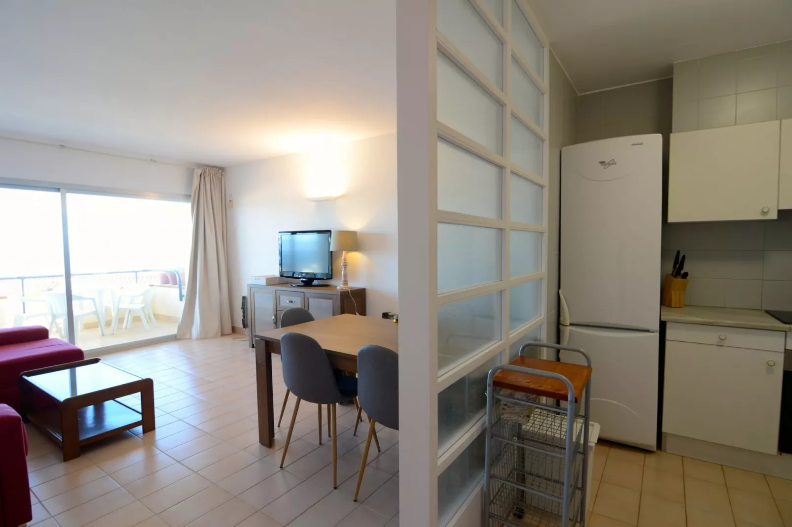 PUIG PADRO 4 1-1-Kitchen