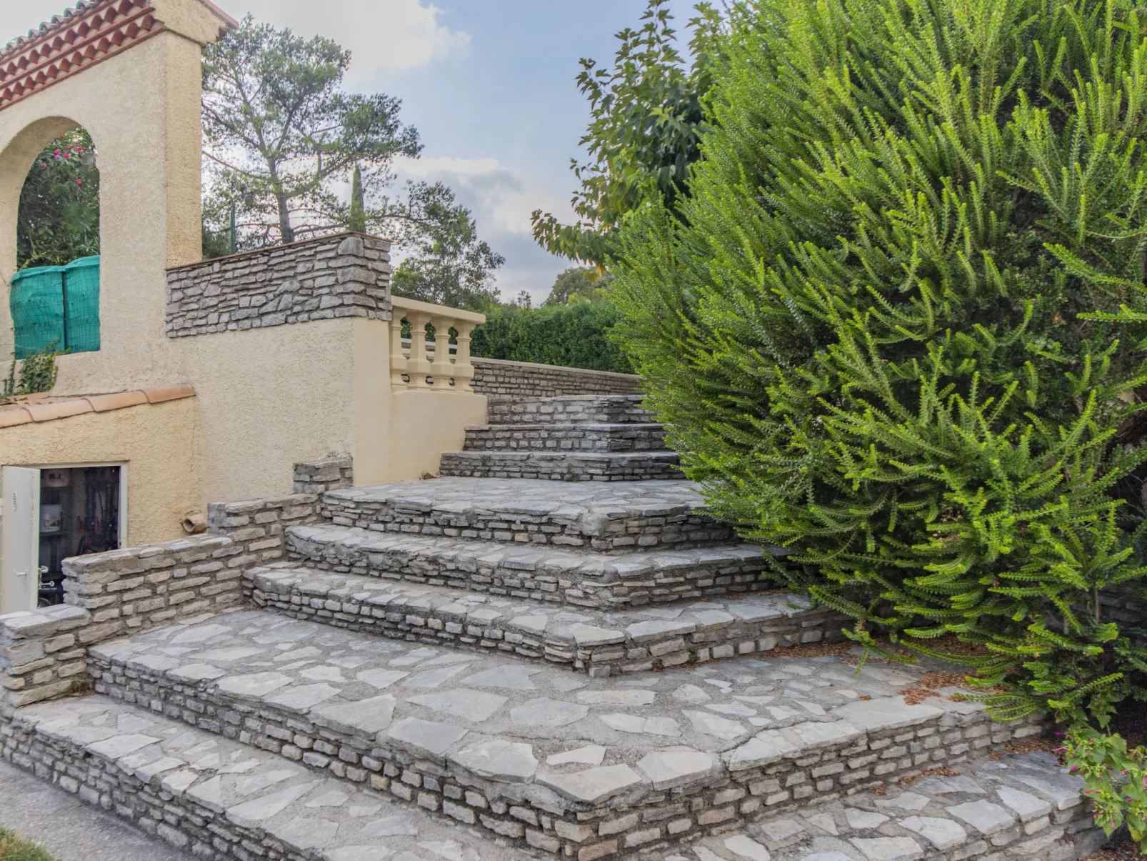 La Bastide de la Cigale-Outside