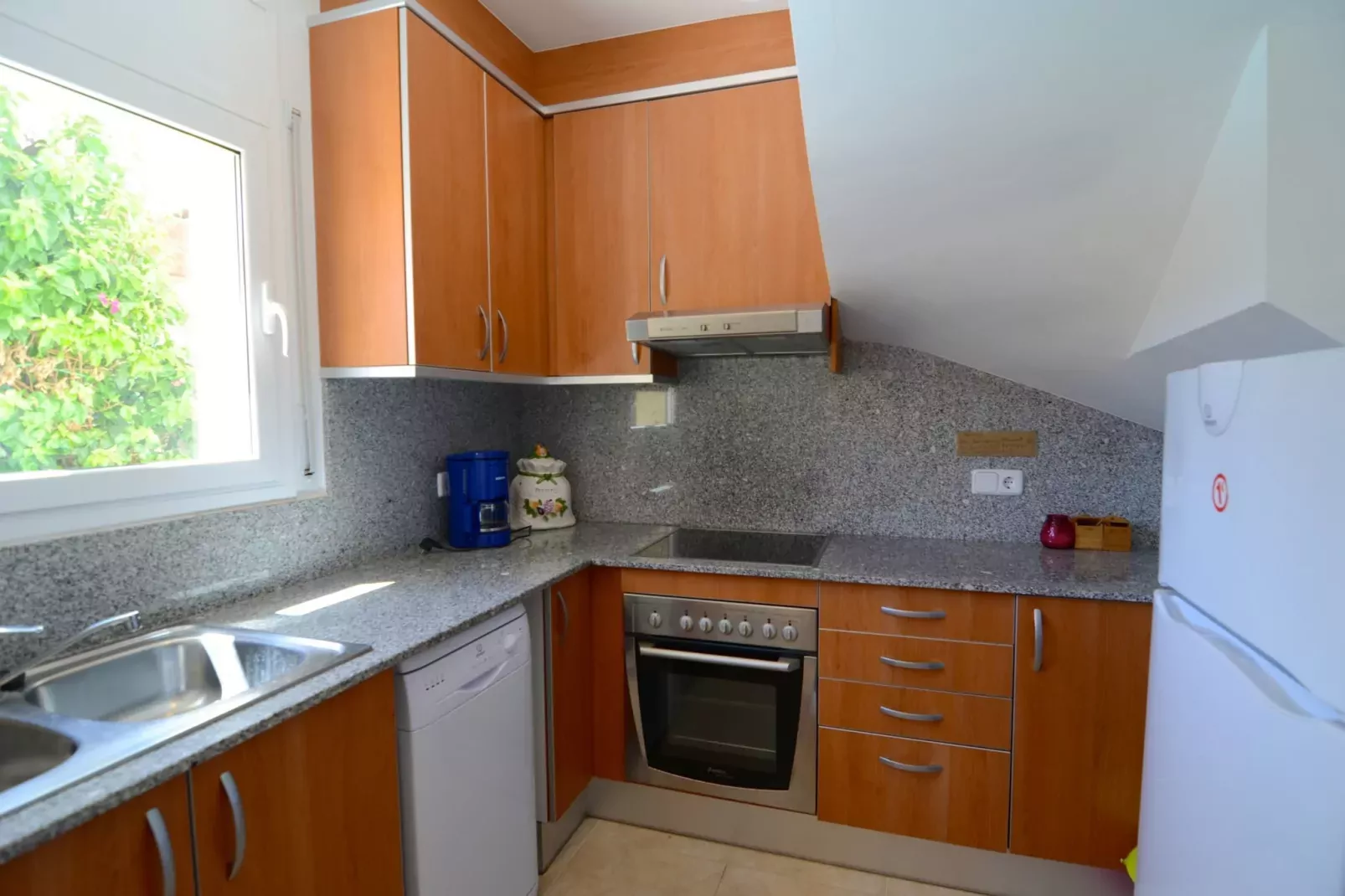 FLUVIA 32 A-Kitchen