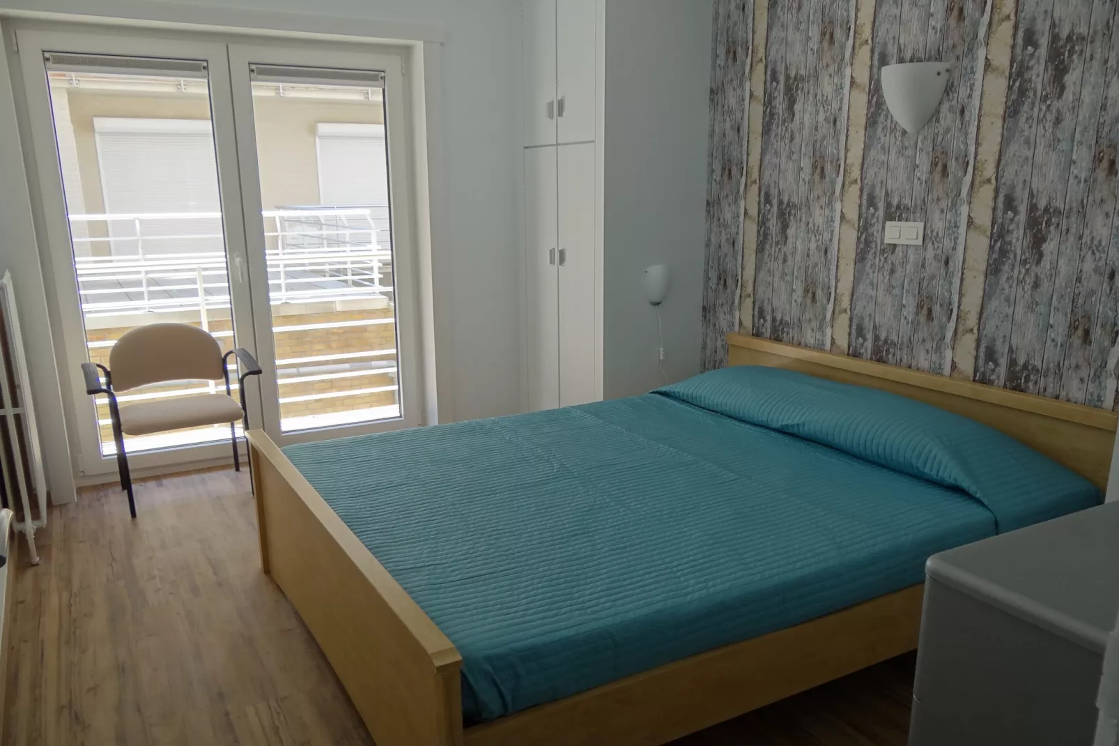 VELASQUEZ 103-Bedroom