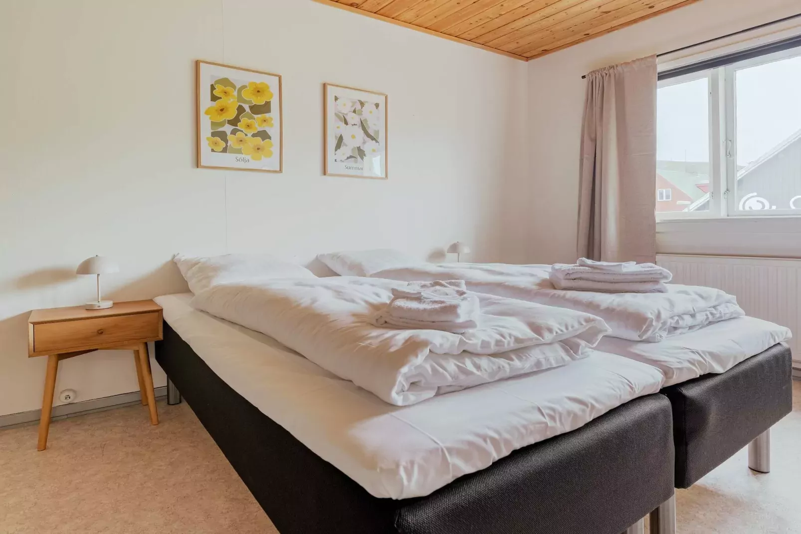 Zentrale Oase in Torshavn -- By Traum Ferienwohnungen-Innen