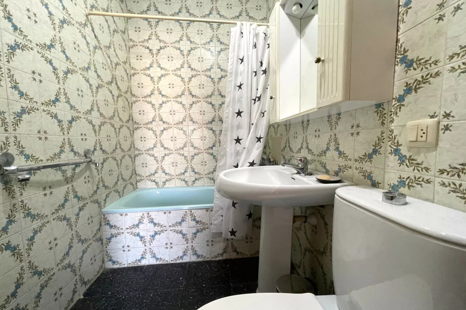 LA TORRE 32 ATIC-Bathroom