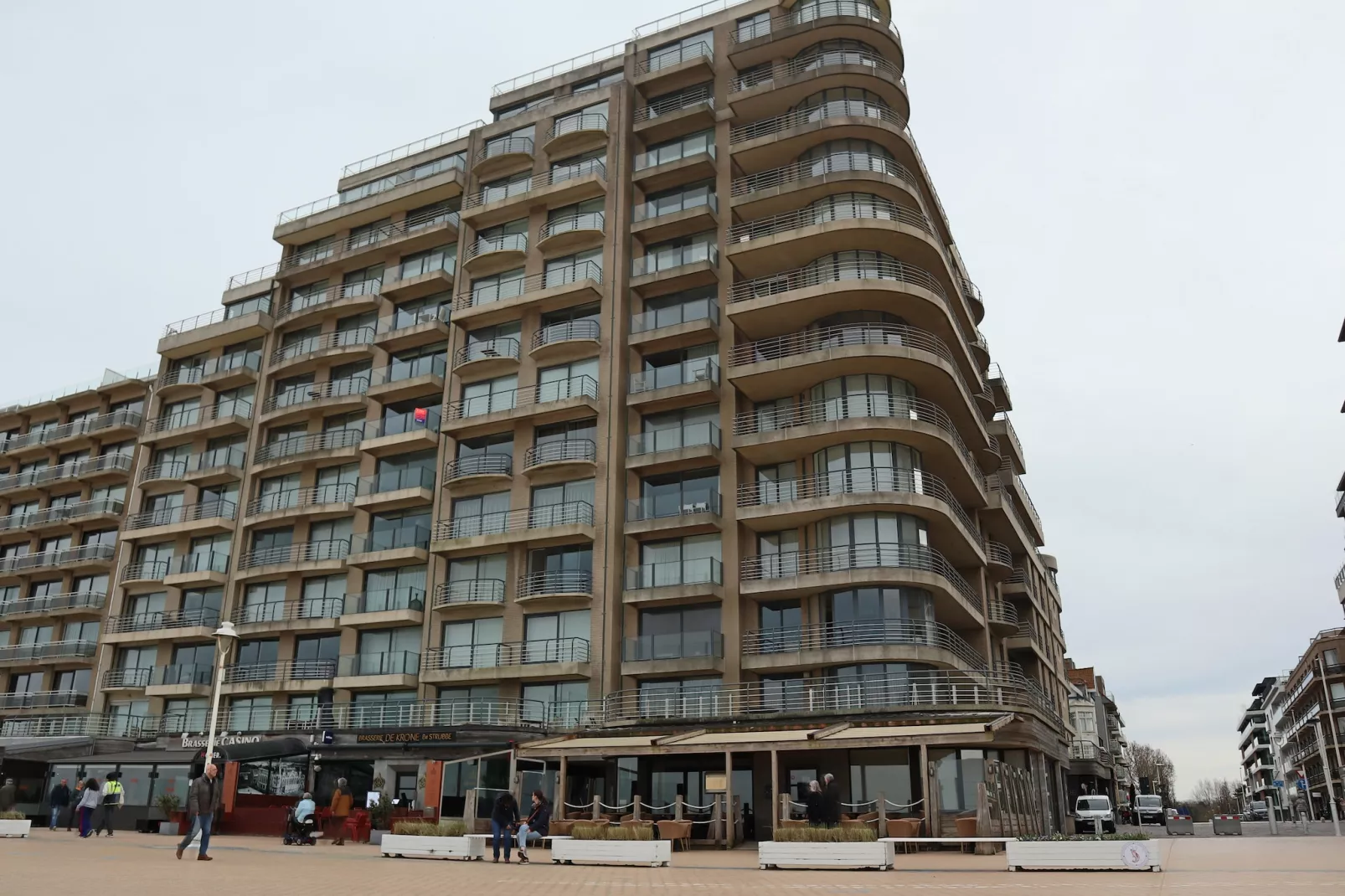 CASINO C-Exterior summer
