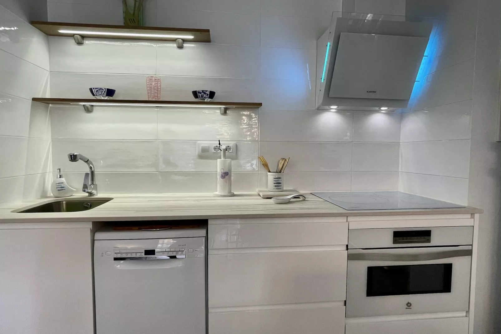 ANDROMEDA-Kitchen