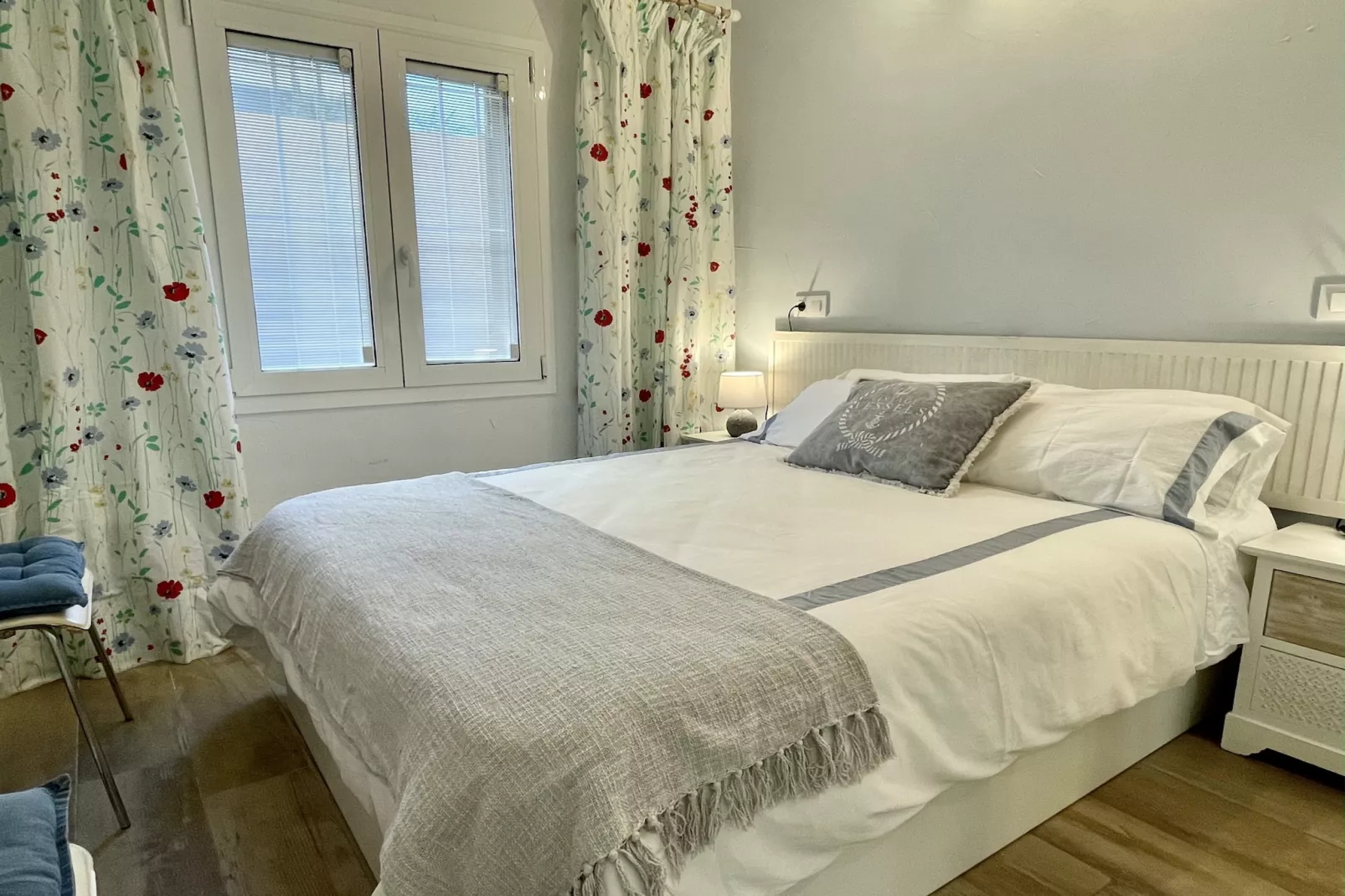 ANDROMEDA-Bedroom