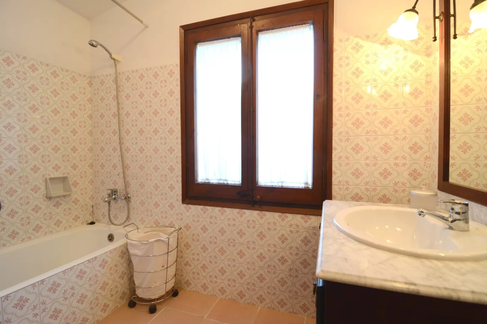 PLAÇA DELS POUS 14-Bathroom