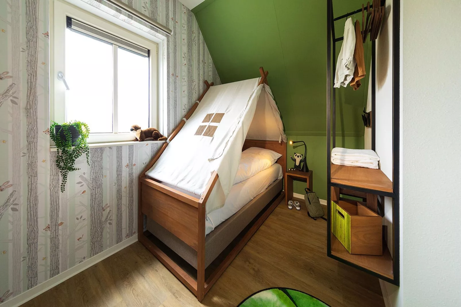 Kids Special 4p-Bedroom