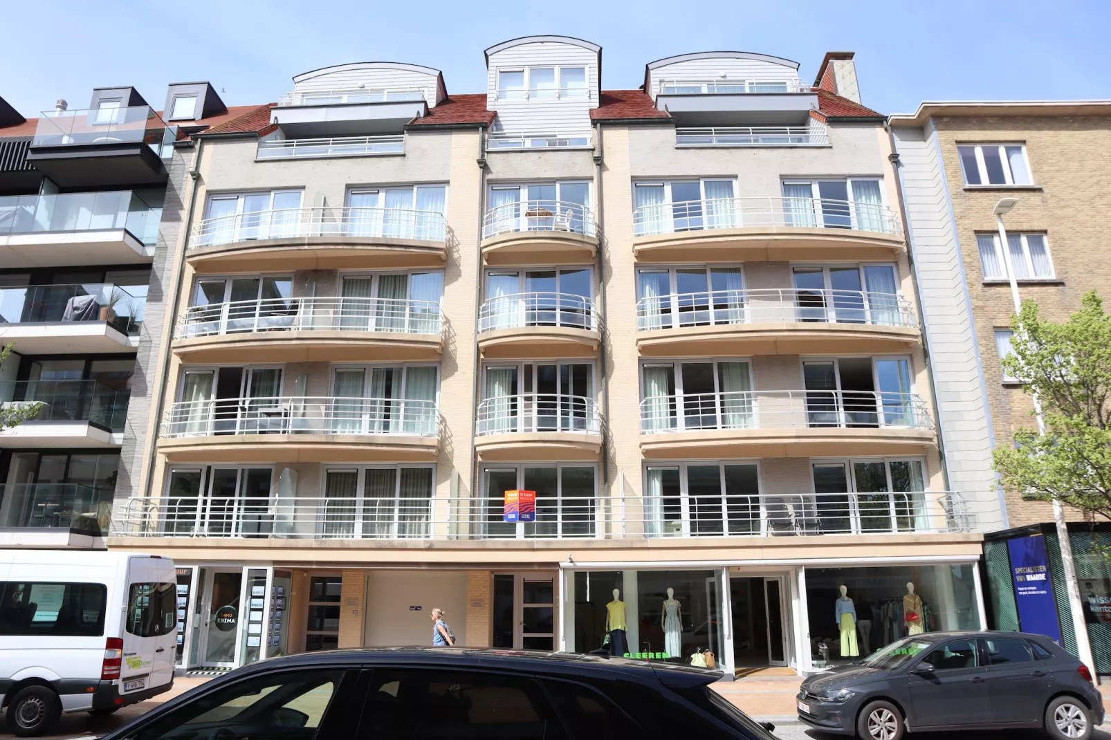 HOF VAN VLAANDEREN-Exterior summer