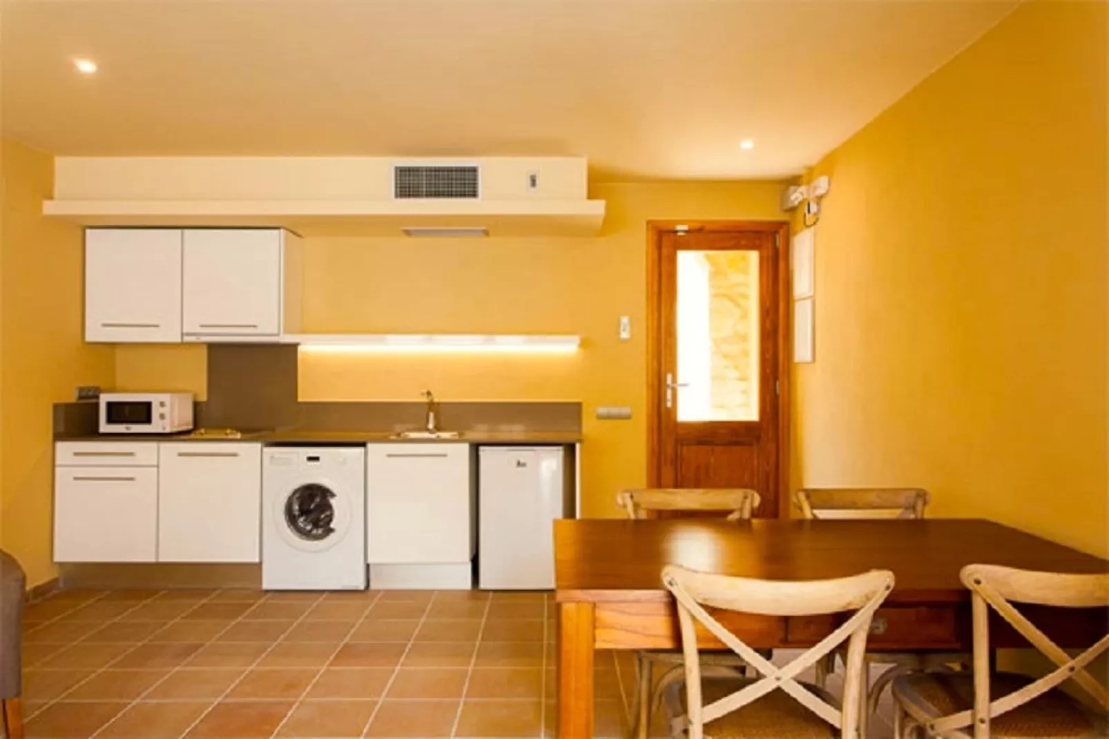 PETIT PALS 103 - LLAFRANC-Kitchen