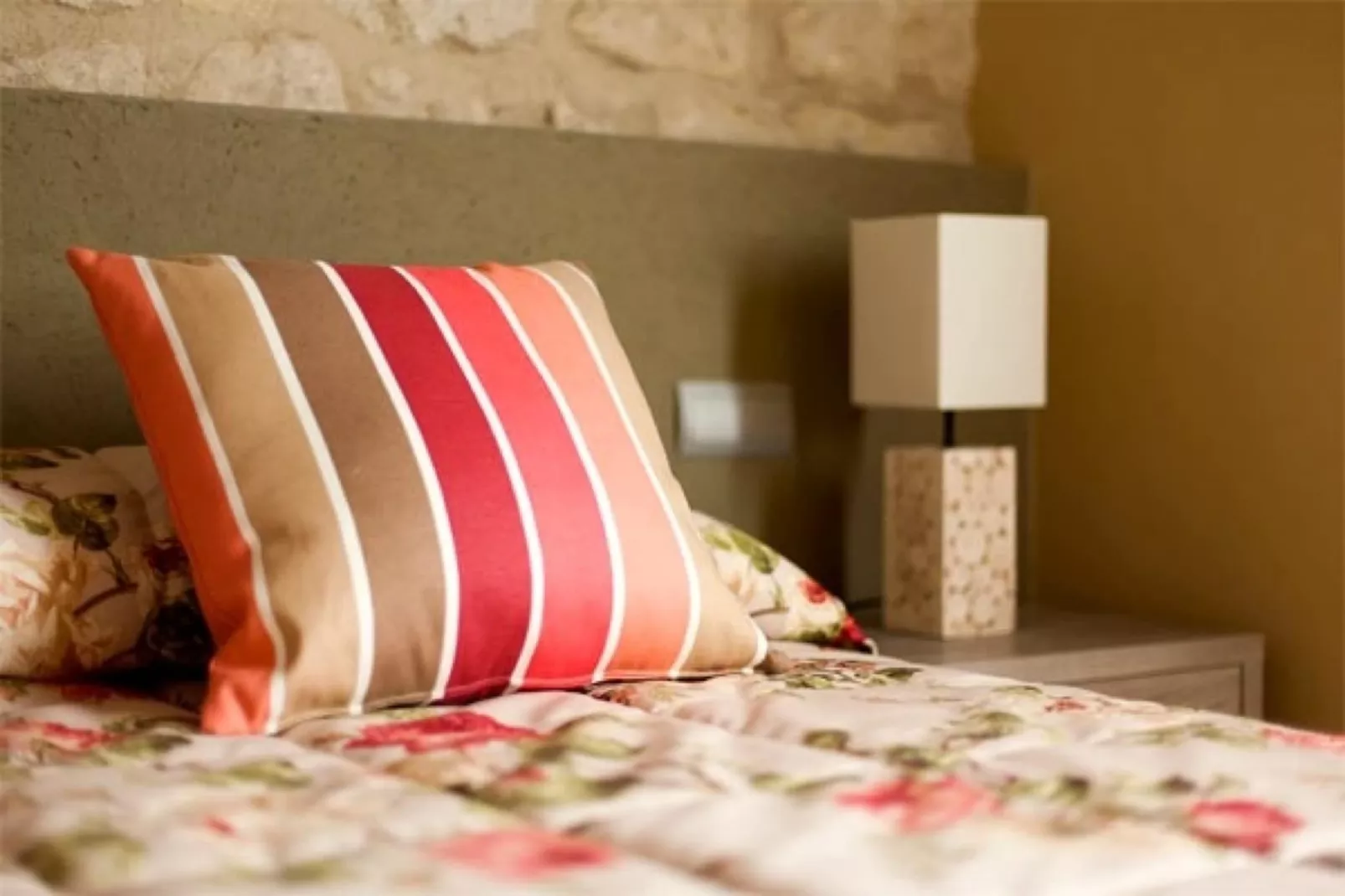 PETIT PALS 103 - LLAFRANC-Bedroom