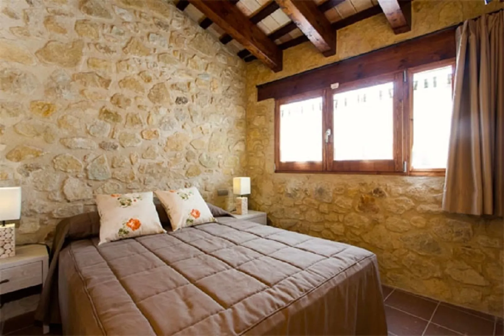 PETIT PALS 103 - LLAFRANC-Bedroom