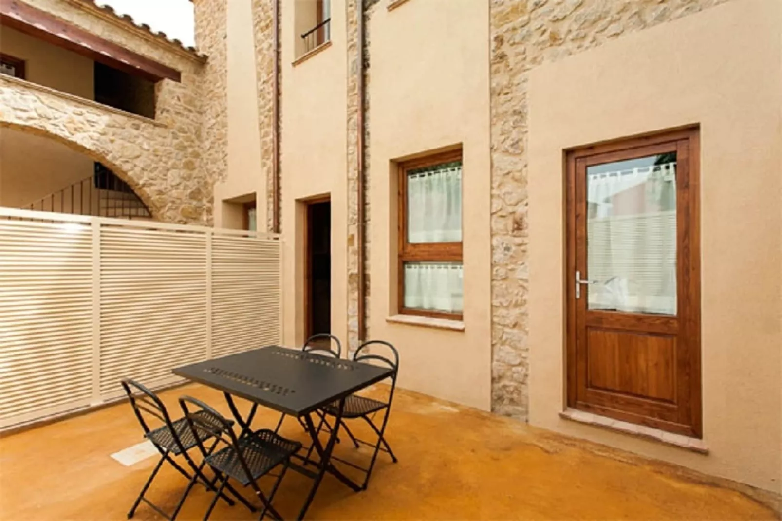 PETIT PALS 103 - LLAFRANC-Terrace