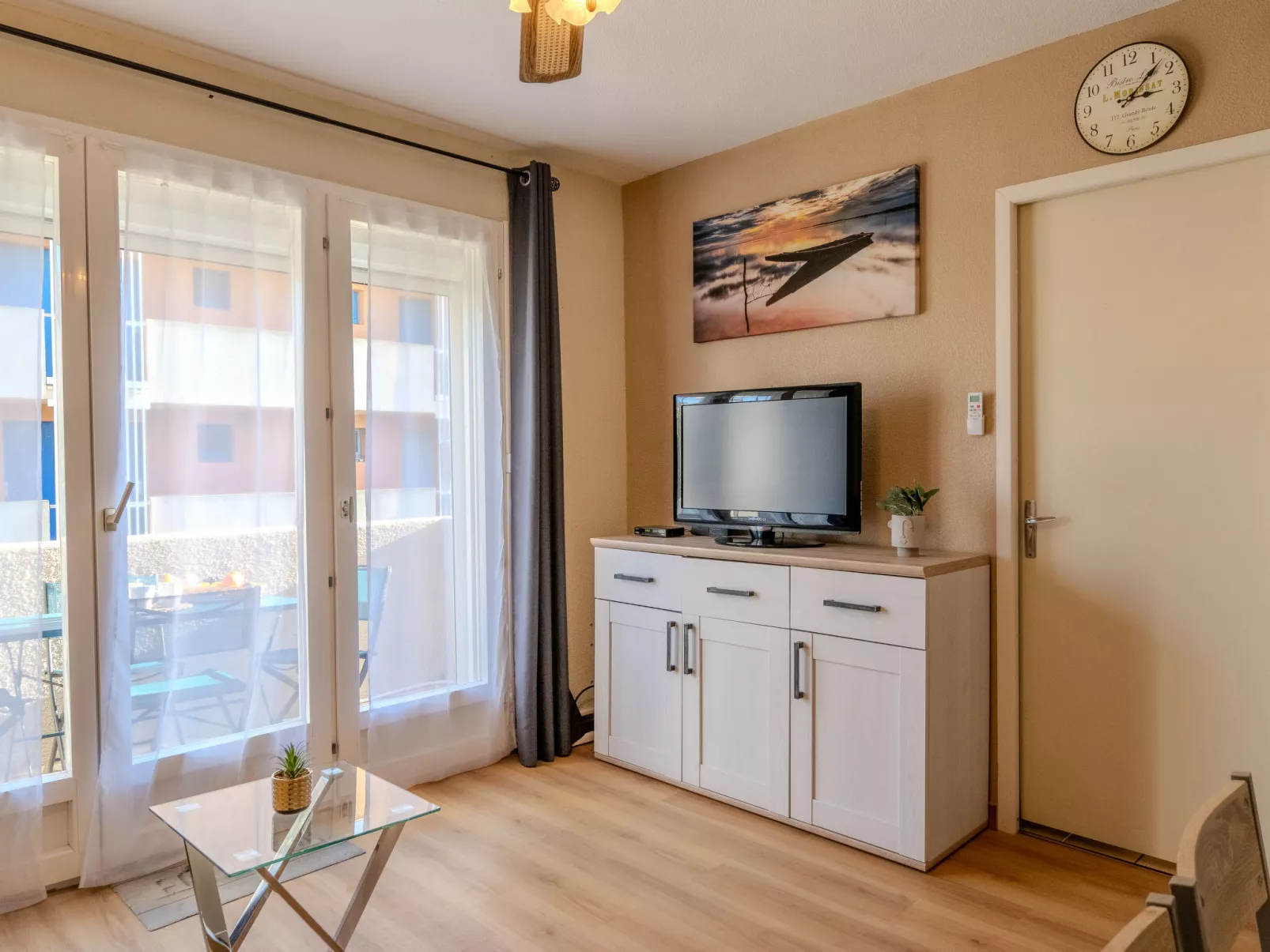 L'appartement des fleurs-Inside