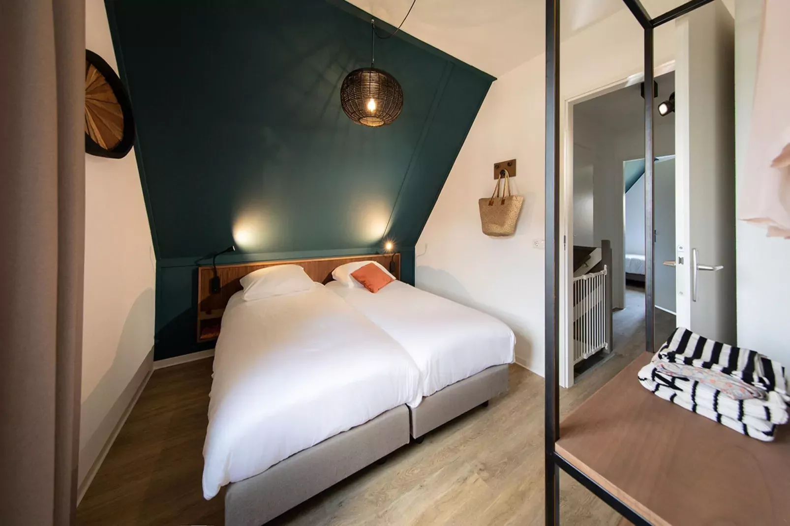 Kids Special 6p-Bedroom