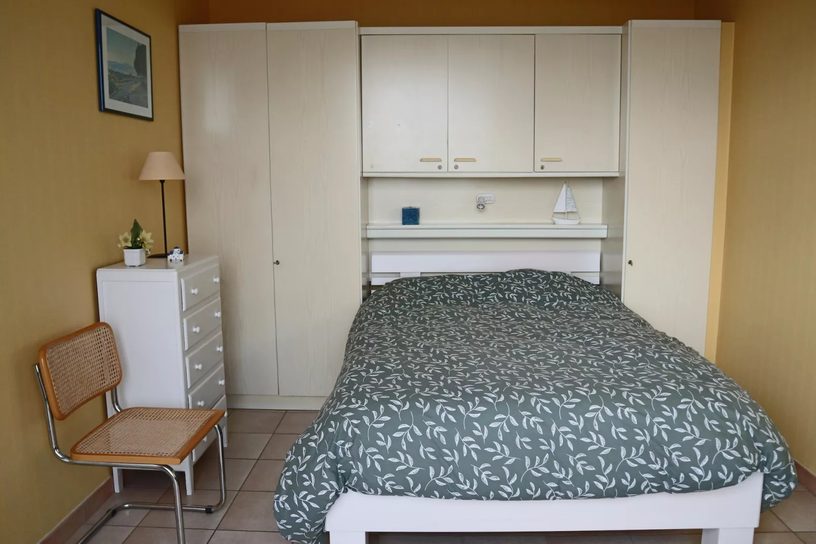 SANTHOOFT B/1002-Bedroom