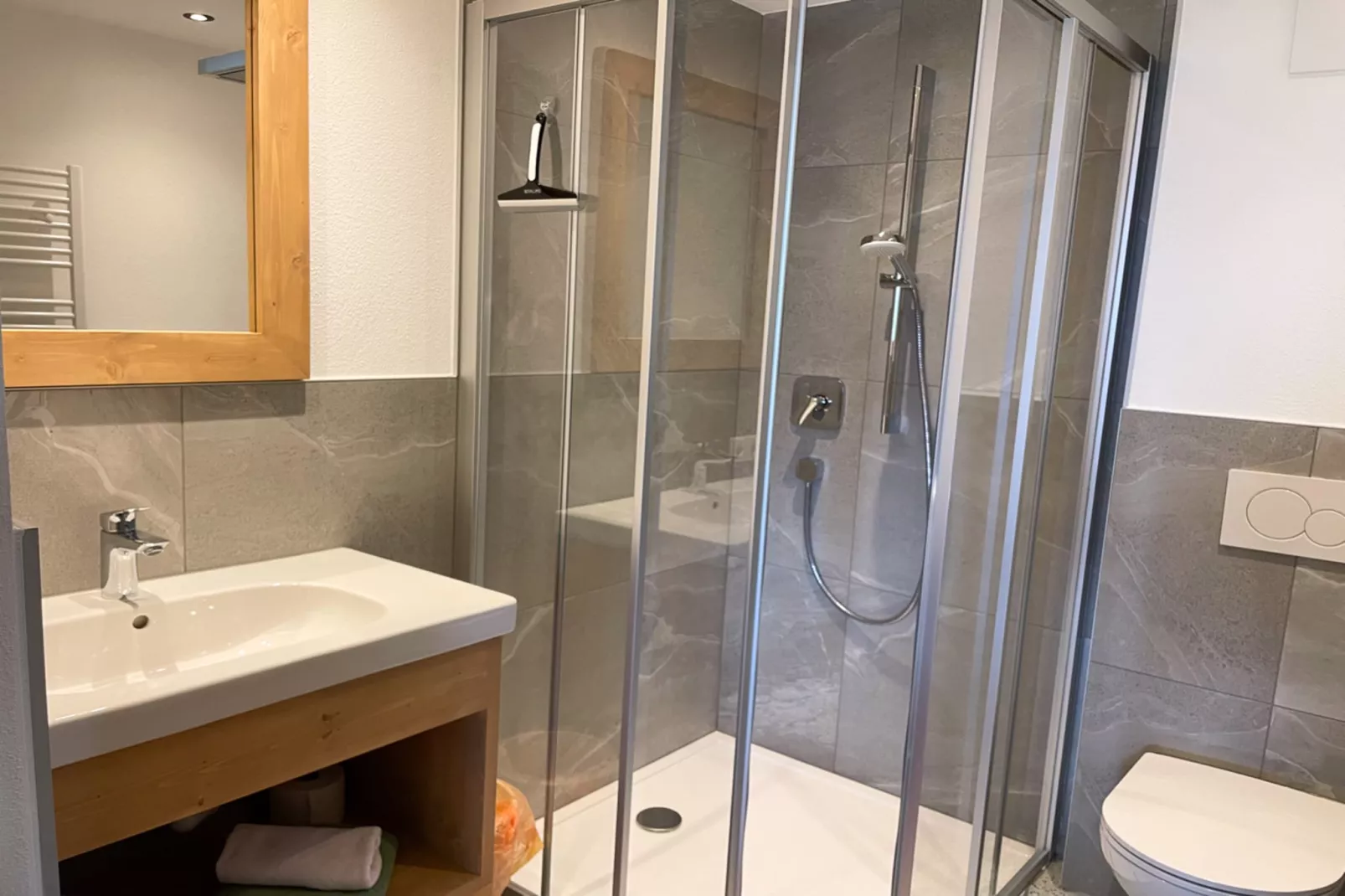Gruppenhaus zur schönsten Aussicht-Bathroom