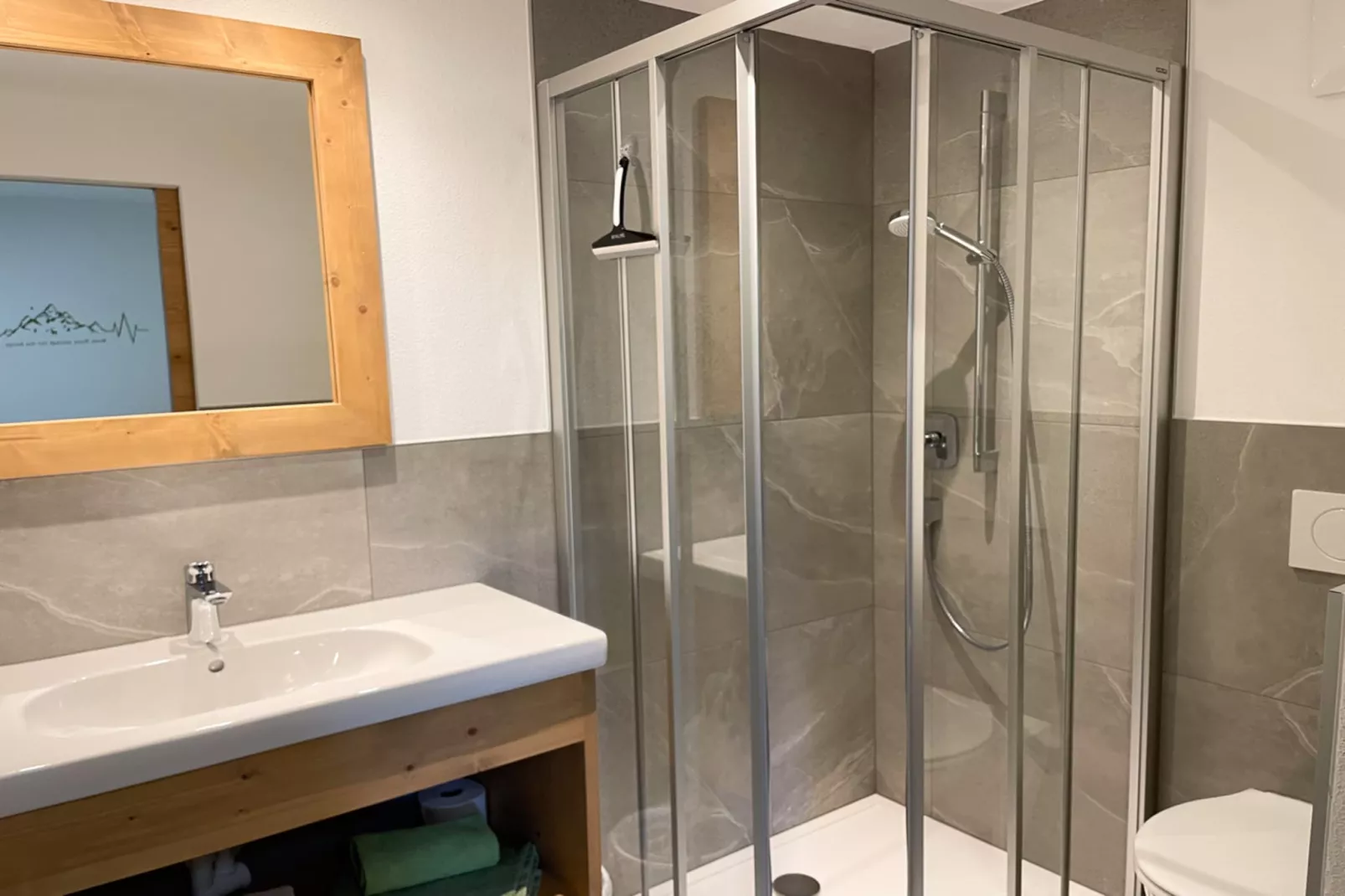 Gruppenhaus zur schönsten Aussicht-Bathroom
