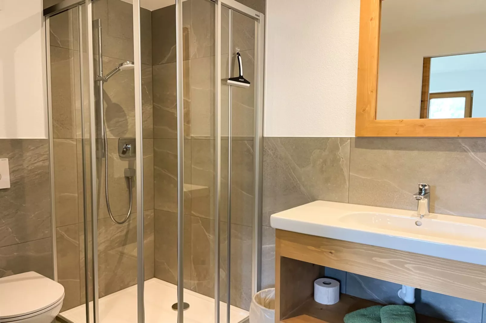 Gruppenhaus zur schönsten Aussicht-Bathroom