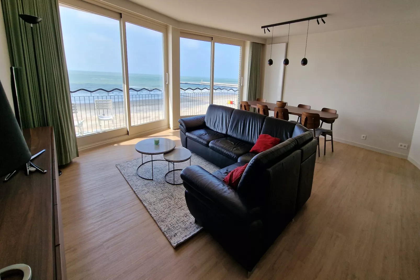 HORIZON 0501GAR-Living room