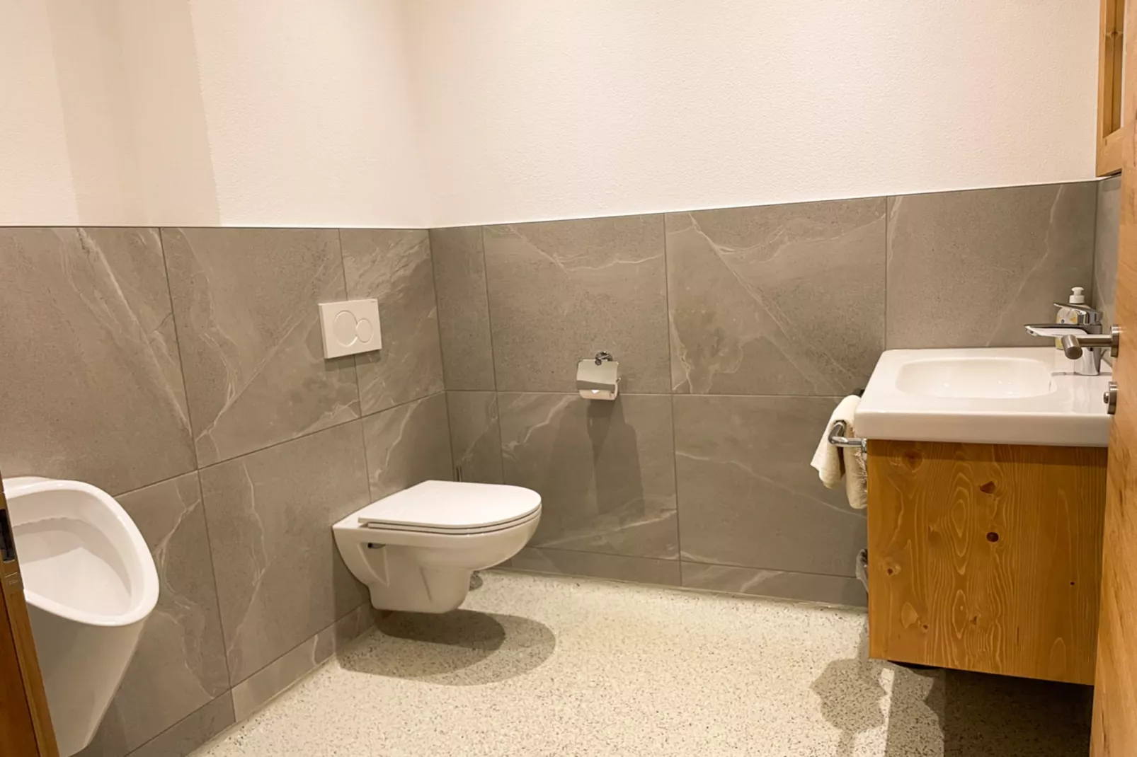 Gruppenhaus zur schönsten Aussicht-Bathroom