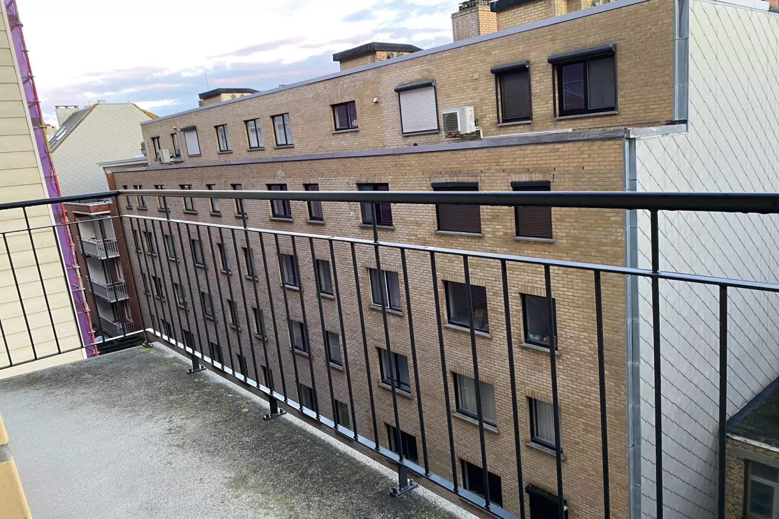 HORIZON 0501GAR-Terrace balcony