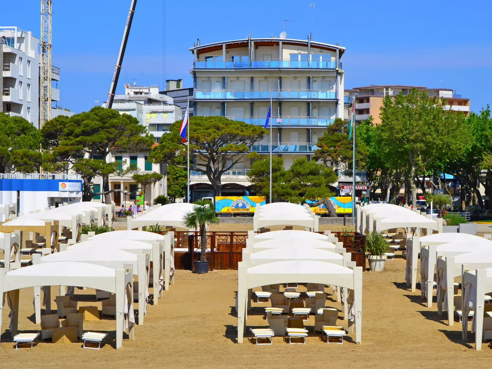 Sunbeach