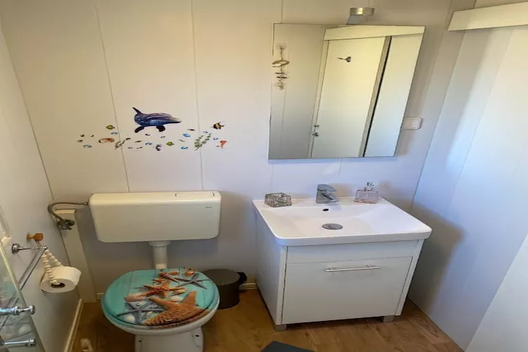 Olive Tree Neo & Lino - Two Bedroom Mobile Home with Terrace (Neo)-Badezimmer