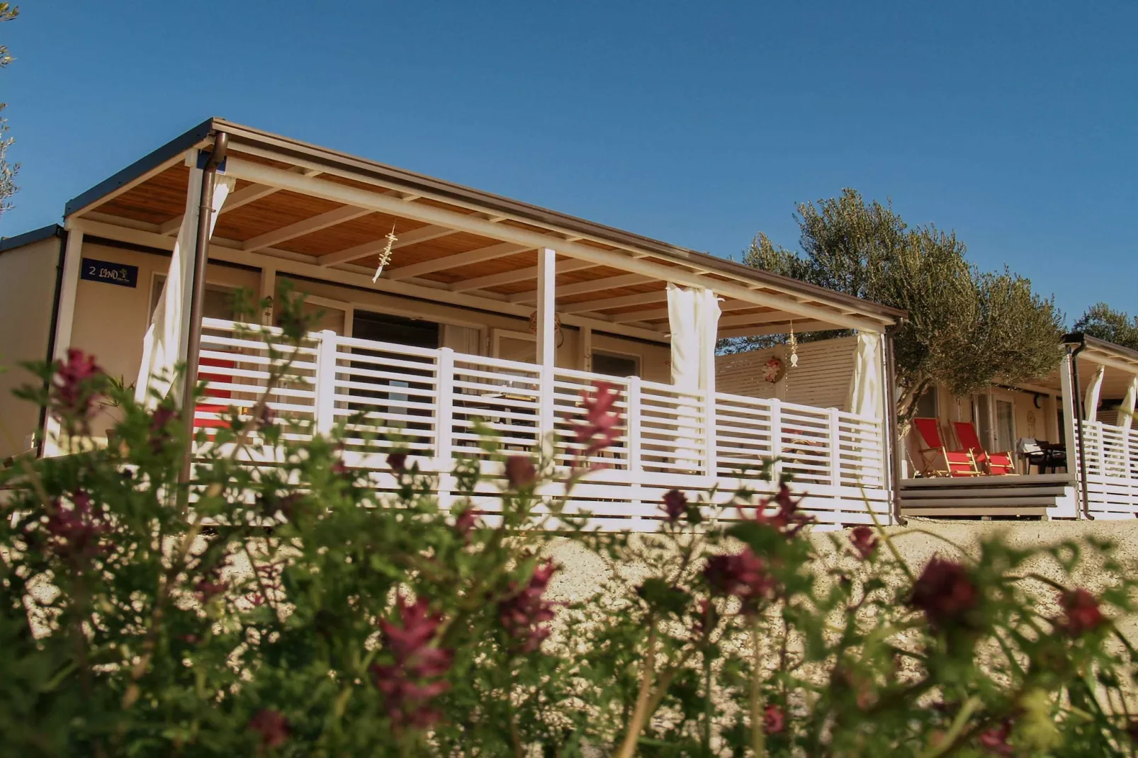 Olive Tree Neo & Lino - Two Bedroom Mobile Home with Terrace (Neo)-Außenbereich