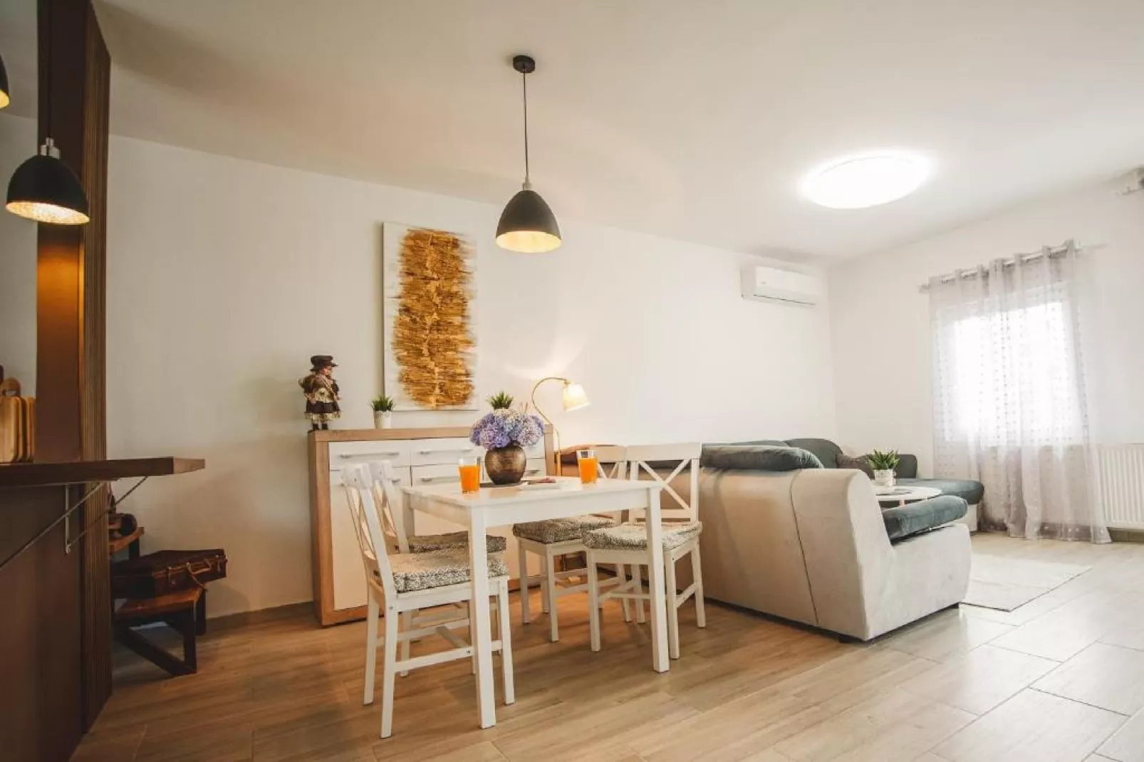 La Mia Storia - One Bedroom Holiday Home with Private Hot Tub - 10197169