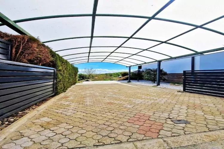 La Mia Storia - One Bedroom Holiday Home with Private Hot Tub-Parking